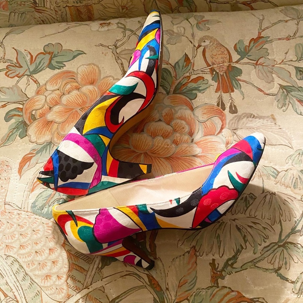 Vintage Abstract Colorful 80s 90s Pumps